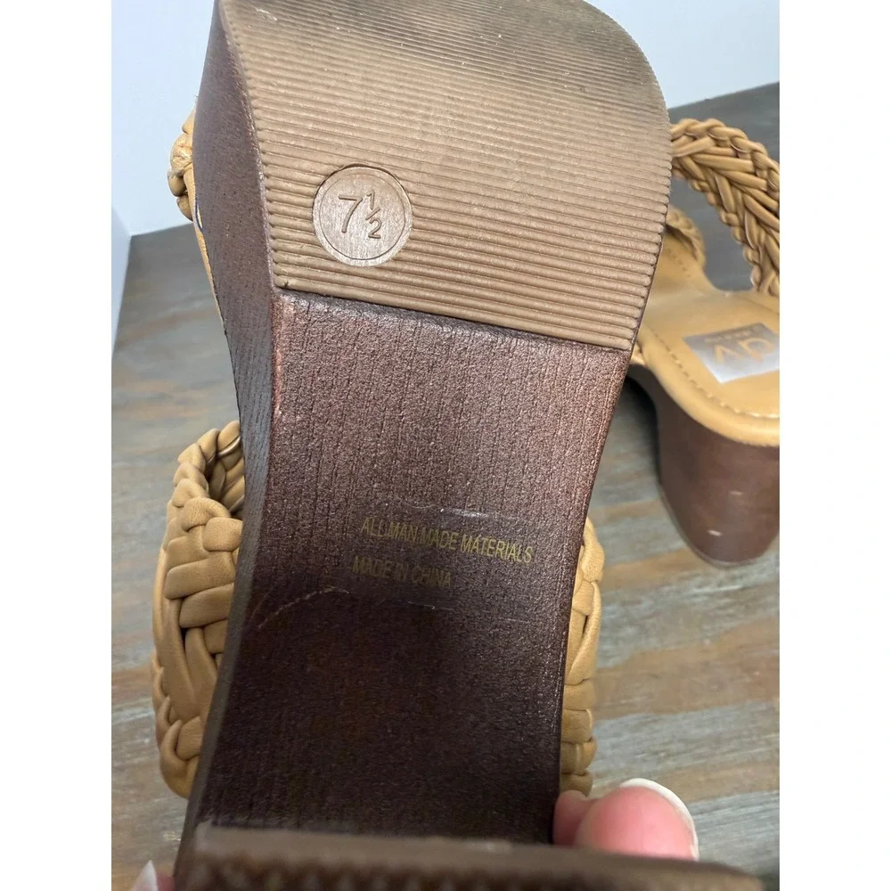DV Dolce Vita Hilda Woven Slide Sandals Tan Block Heel Boho 7.5‎ Braided Boho
